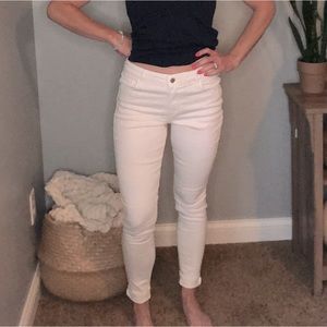 Old Navy size 27 white jeans